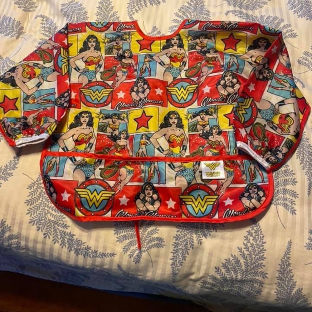 Wonder Woman bib shirt